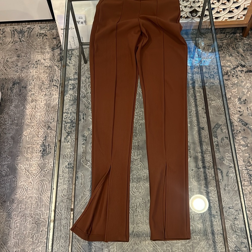 Forever 21 - Picture 3 of 3